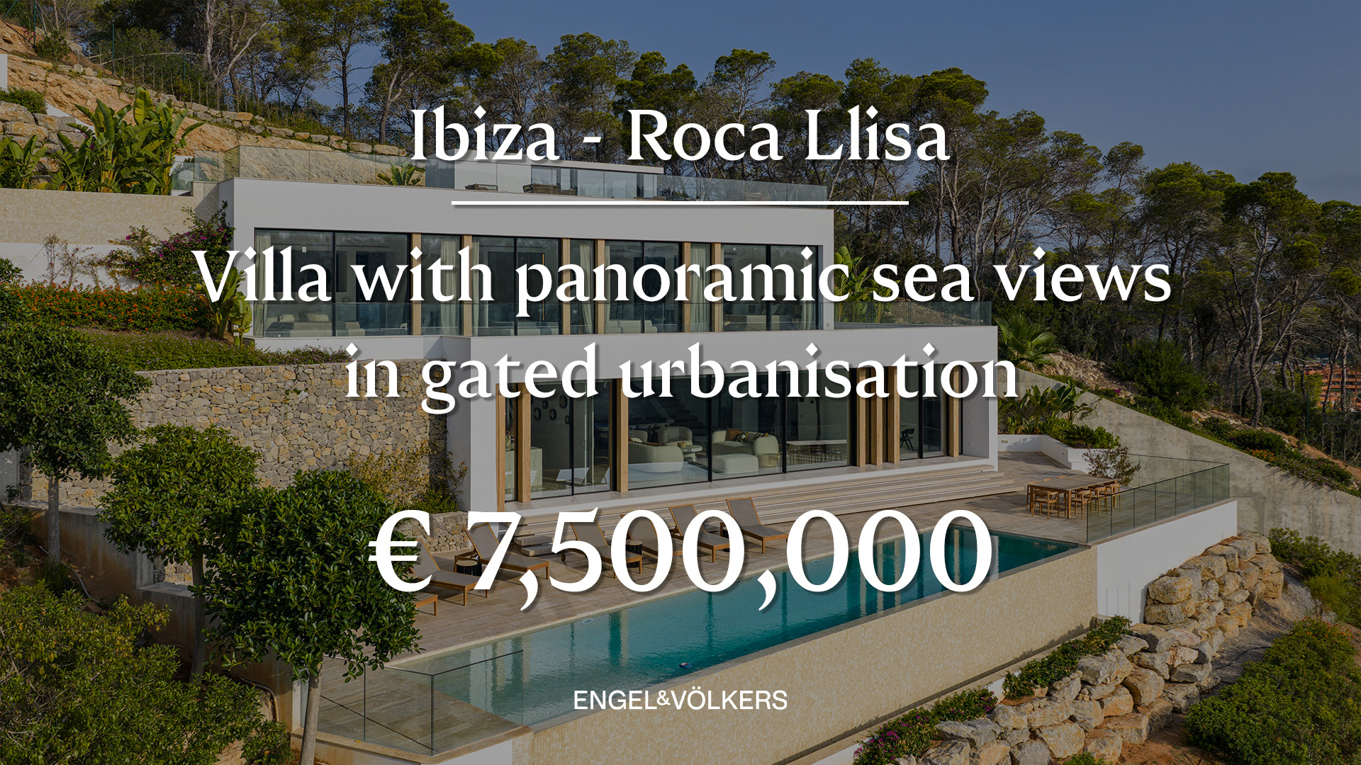 Ibiza - Villa with panoramic sea views in gated urbanisation